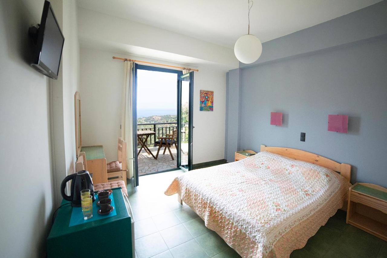 Eri Rooms To Let Raches  Экстерьер фото